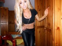 Teeny babe Alice Green